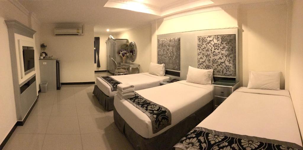 Pattaya International Lodge Esterno foto